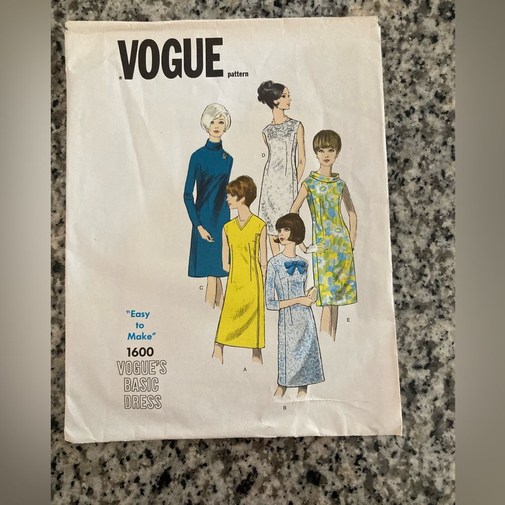 Vogue sewing dress patterns, vintage, “easy to make”, size 14, bust 34, hip 36